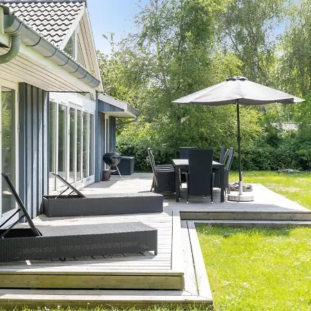 Josina - 675m From The Sea In Sealand By Interhome *