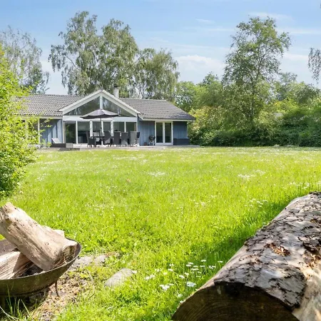 Josina - 675m From The Sea In Sealand By Interhome *