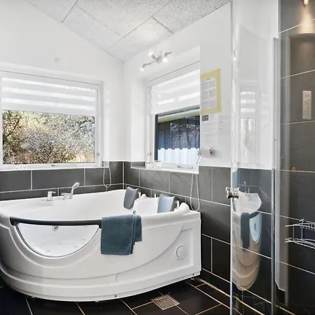 Josina - 675m From The Sea By Interhome Ferienhaus Tjørneholm